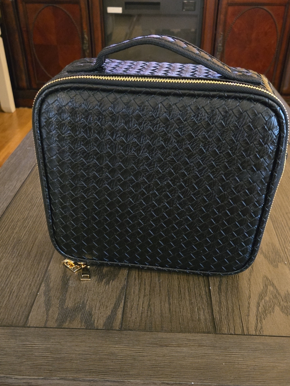 Women's Travel Make-Up Case with Gold Zippers and Mirror, NWOT